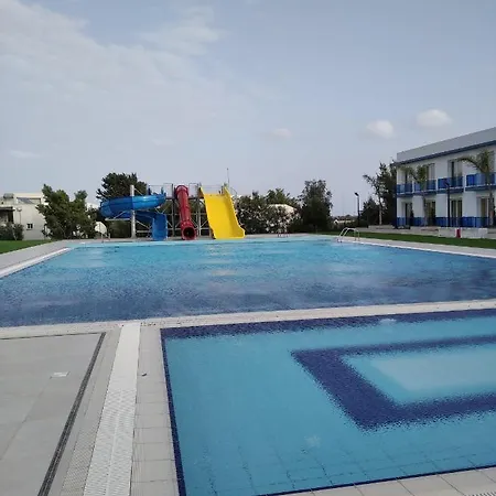 Poseidon A. Apartment Trikomo
